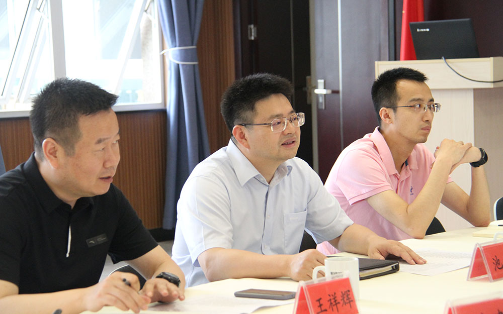 70fcb5a5bc4d9eaa9692e12f673c8985