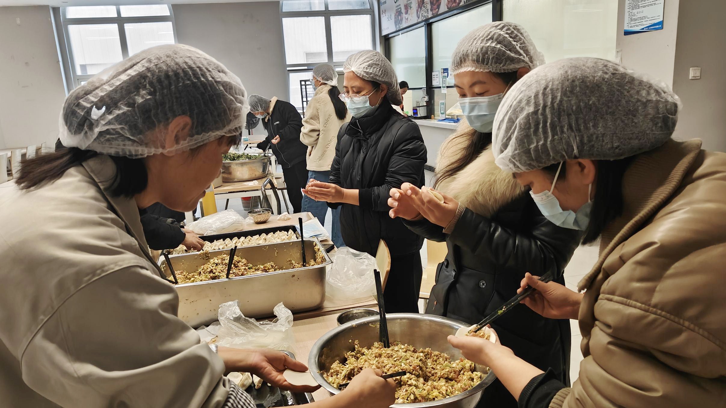 HAHA官网冬至送温暖活动